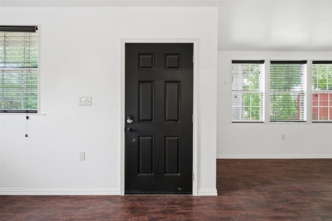 Photo - 7606 Williamson Creek Drive