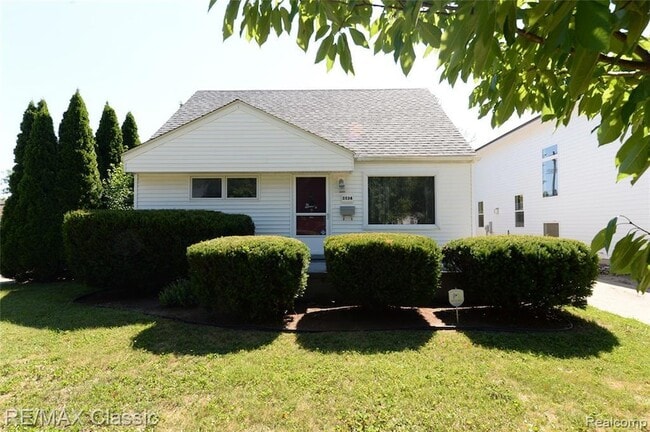 Building Photo - 3534 Woodland Ave