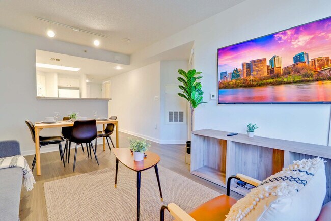 Photo - 901 N Pollard St Unit FL2-ID1022359P