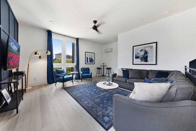 Photo - 925 Ramsey St Unit ID1045334P