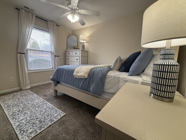 Photo - Cumberland Towers