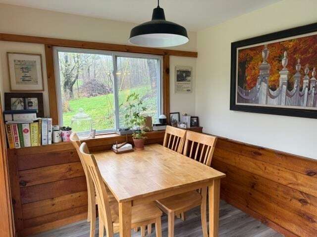 Photo - 426 Landgrove Rd