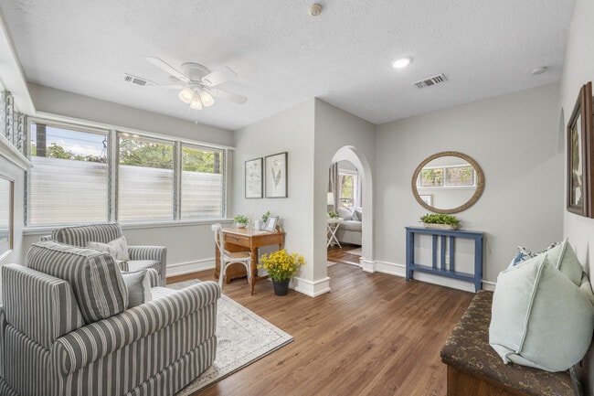 Photo - 728 Meadow Ln Unit ID1093291P