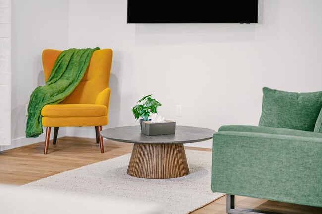 Photo - 3202 NW Division St Unit ID1334339P