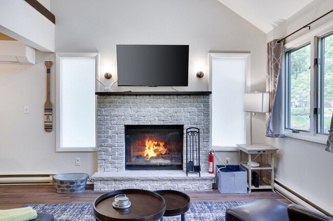 Photo - 141 Tommy's Ln Unit SI ID1032009P