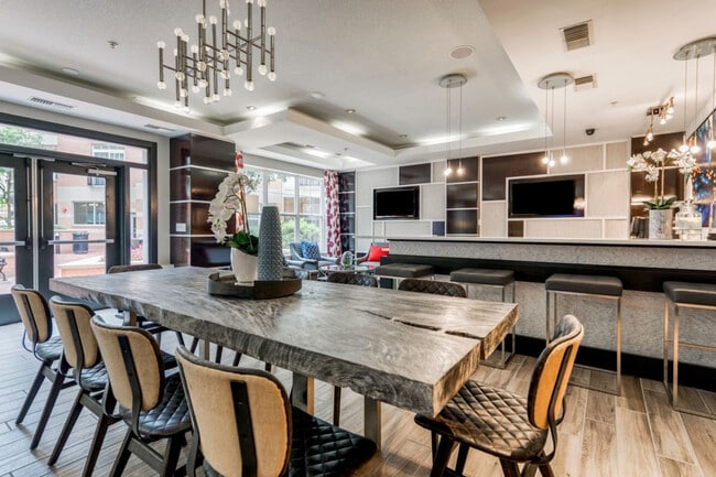 Photo - 599 John Carlyle St Unit GO ID1473418P