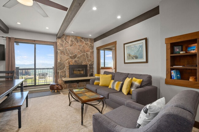 Building Photo - 2275 Storm Meadows Dr Unit SI ID1564313P