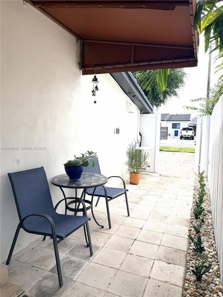 Photo - 1625 SW 101st Ave Unit Eff