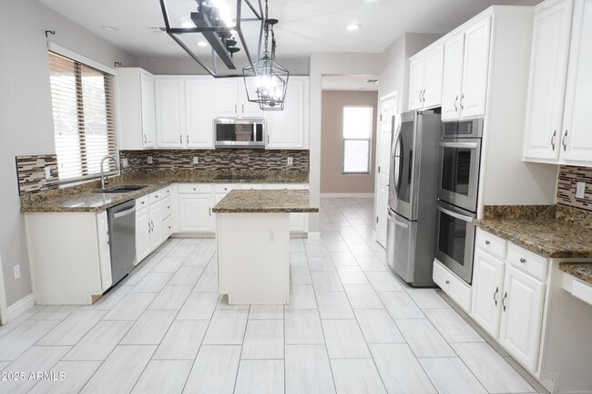 Photo - 6700 S Agate Way