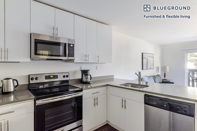 Photo - 655 S Fair Oaks Ave Unit SI FL2-ID1962