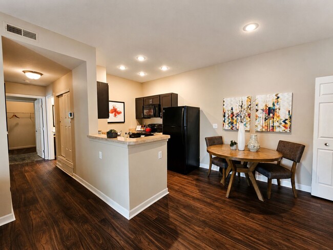 Photo - The Bradford at Easton Apartment Homes