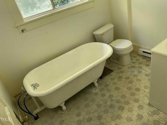 Photo - 816 Union St