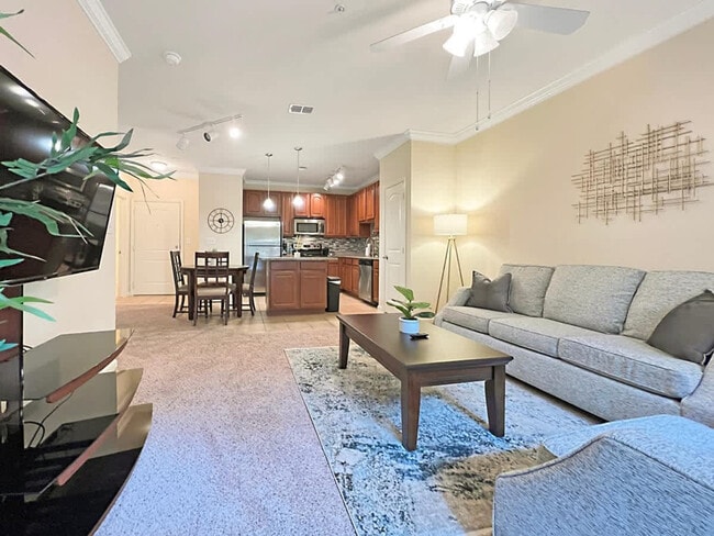Building Photo - 2021 N Lemans Blvd Unit SI ID1504559P