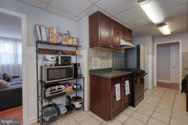 Photo - 32 Bonsall Ave