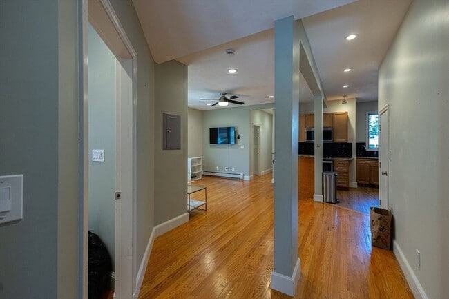 Photo - 77 Easton St Unit 1
