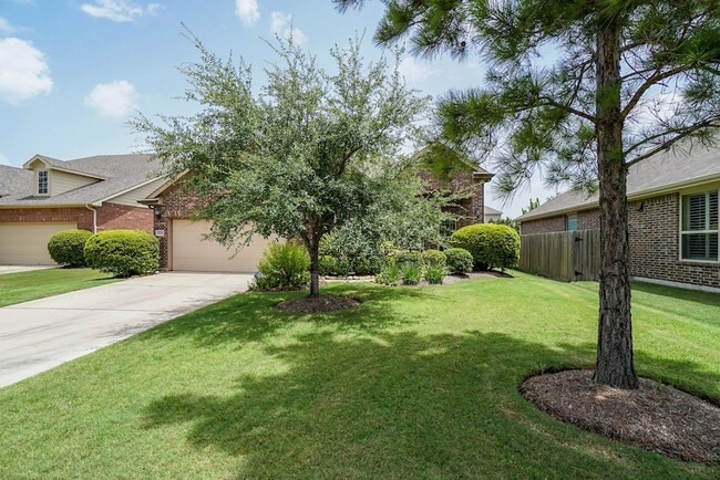 Photo - 6115 Sawland Dr