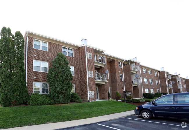 Photo - Queens Ridge Apartments