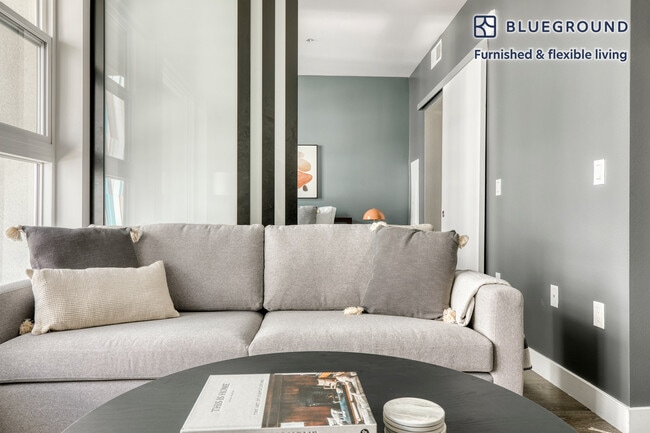 Photo - 6677 Santa Monica Blvd Unit FL5-ID903