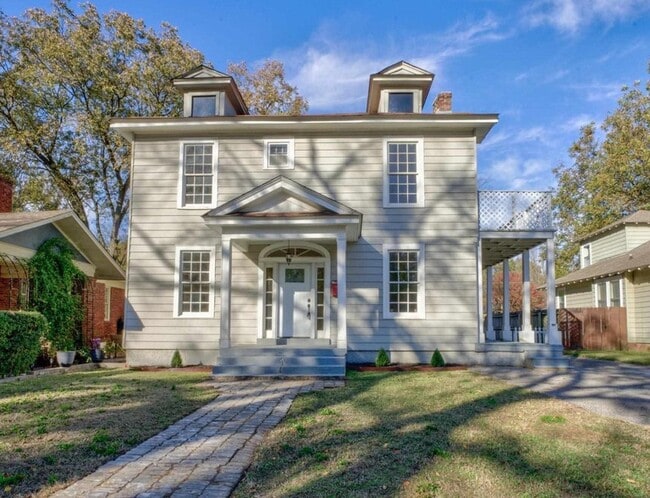 Building Photo - 1844 Oliver Ave