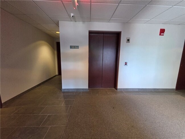 Photo - 1800 Douglas Ave