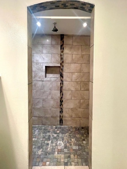 Photo - 307 E Mitchell St Unit F