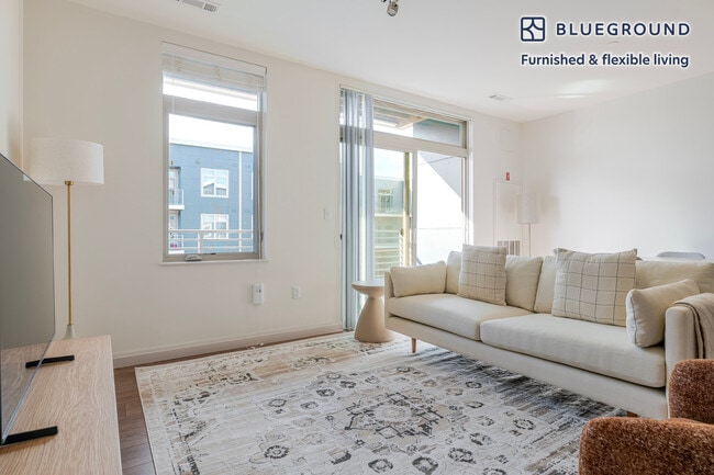 Building Photo - 36 River St Unit SI FL3-ID1251