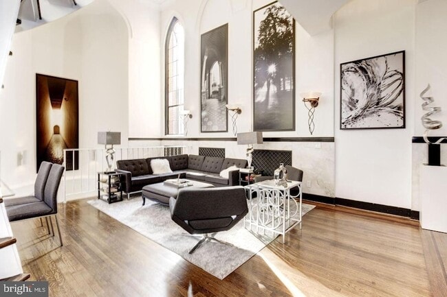 Photo - 1715 15th St NW Unit 5