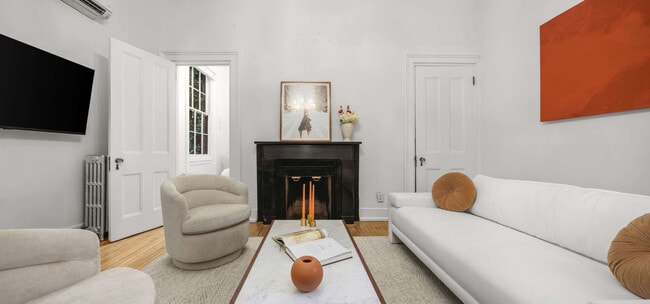 Photo - 3 E 9th St Unit SI ID1473046P