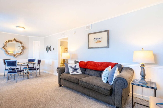 Building Photo - 662 William Hilton Pkwy Unit SI FL3-ID1468397P