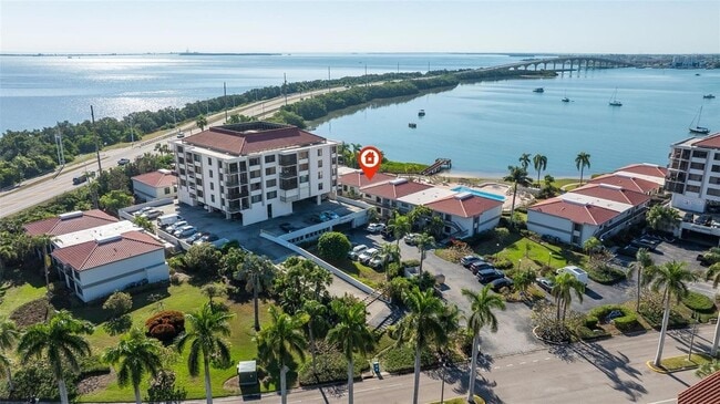 Building Photo - 6365 Bahia Del Mar Blvd S Unit 212