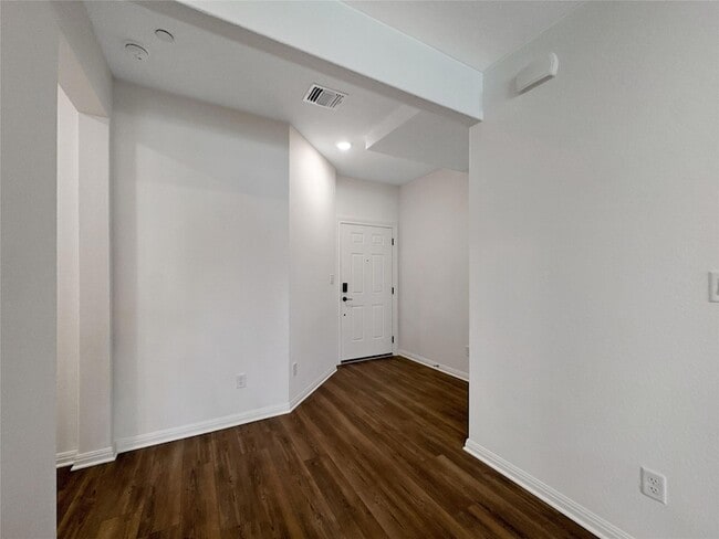 Photo - 2725 Woodall Dr Unit 1502
