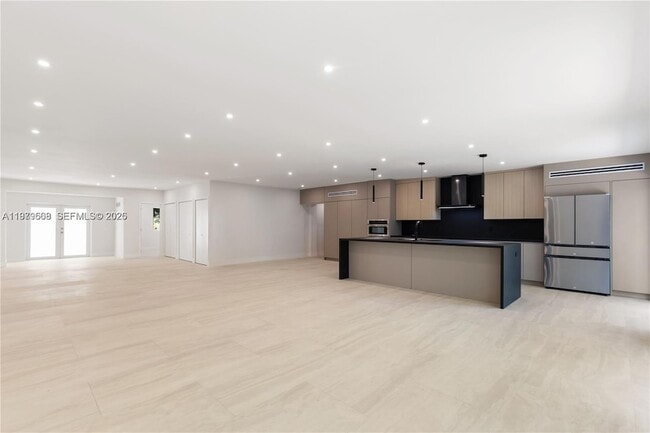 Photo - 2251 SW 20th St