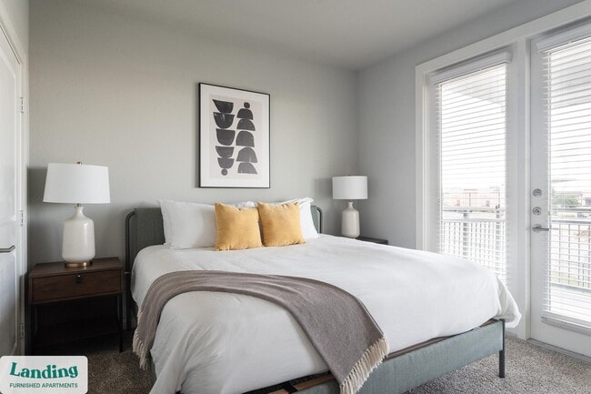 Building Photo - 4300 Cromwell Dr Unit 7311