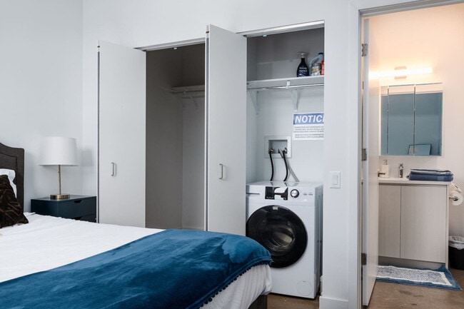 Photo - 1049 W Lawrence Ave Unit ID1058520P