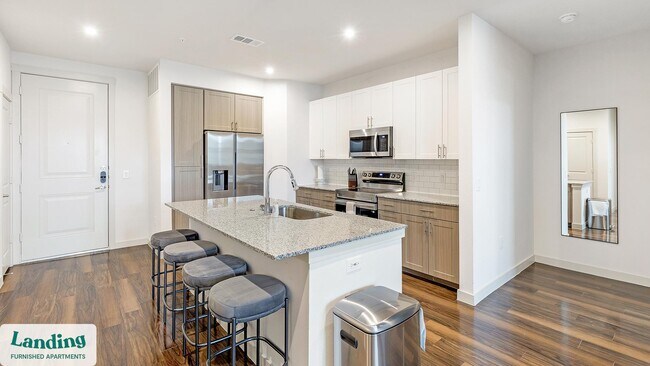 Photo - 255 Williamsburg Pkwy Unit B310.1409531