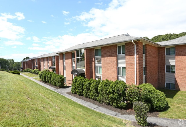 Photo - Nutmeg Woods