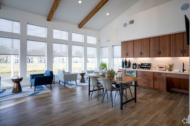 Interior Photo - CP Waterfront