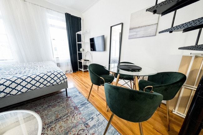 Photo - 328 E 74th St Unit SI ID1032014P