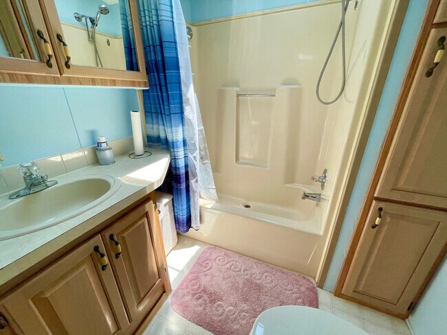 Photo - 621 Nettles Blvd Unit SI ID1537490P