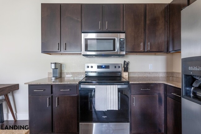 Photo - 7500 I-35 Unit 546