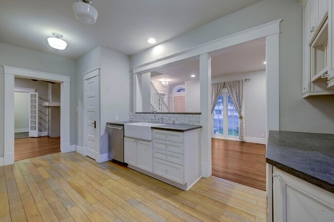 Photo - 1205 Enfield Rd