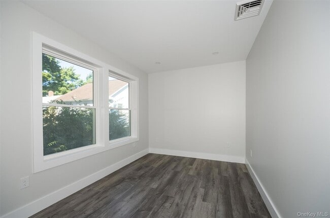 Photo - 7 Douglas St Unit B