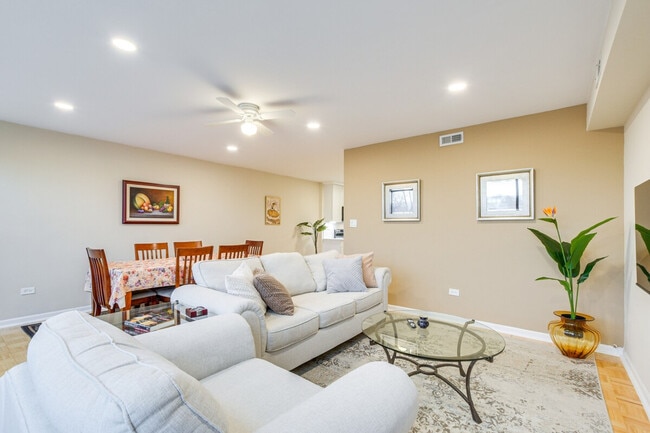 Photo - 4319 N Central Ave Unit ID1306758P