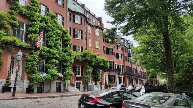 Photo - 2 Louisburg Square