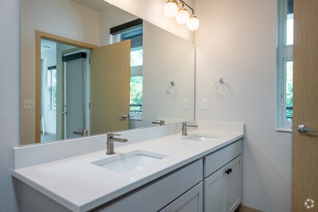 2BR, 2BA - 1157SF - Cariad