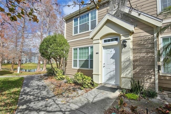 Building Photo - 5570 Rosehill Rd Unit 204