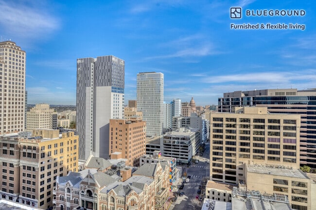 Photo - 501 Brazos St Unit FL19-ID229