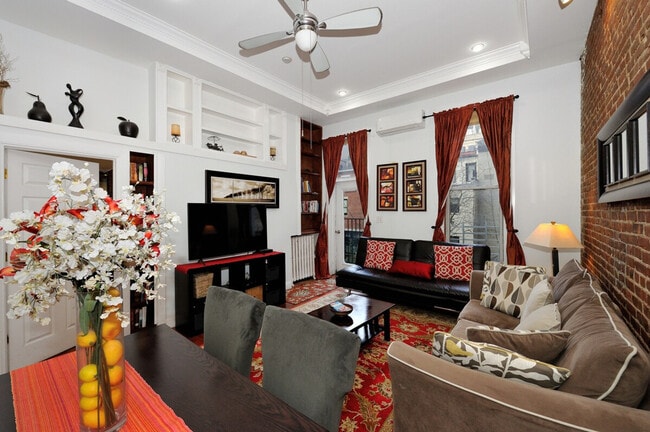 Photo - 200 Central Prk W Unit ID1323951P