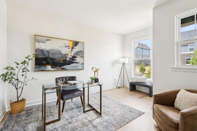 Photo - 753 Man O War Blvd