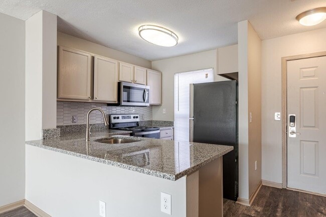 Photo - Eastpointe Lakes Apartments and Townhomes